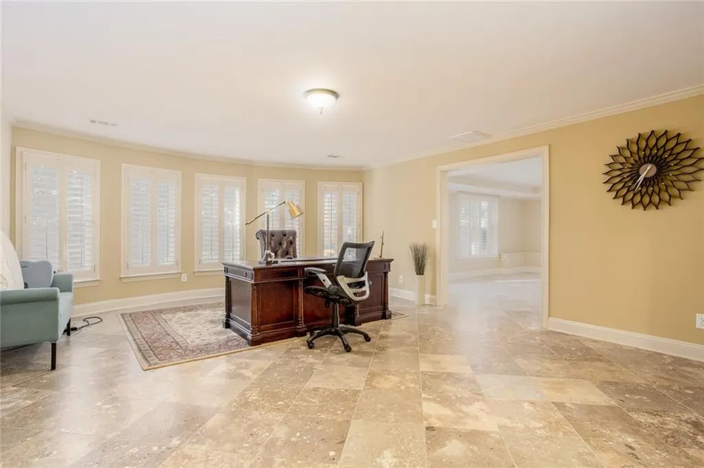 7938 Stratford Lane, Sandy Springs, Georgia 30350, 5 Bedrooms Bedrooms, ,5 BathroomsBathrooms,Residential,Sold,7938 Stratford Lane,7033914