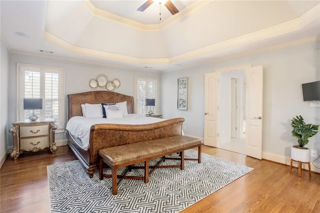 7938 Stratford Lane, Sandy Springs, Georgia 30350, 5 Bedrooms Bedrooms, ,5 BathroomsBathrooms,Residential,Sold,7938 Stratford Lane,7033914