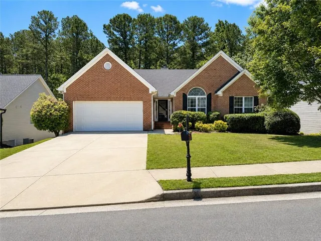 953 Creek Bottom Road, Loganville, Georgia 30052