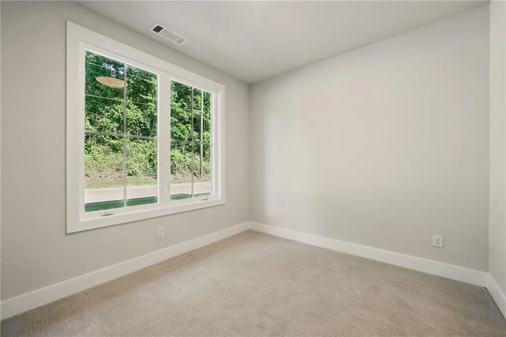 guest suite/office