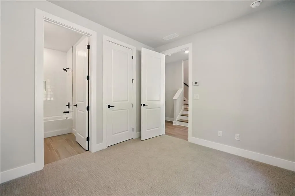 2202 Carlton Court Unit 7, Atlanta, Georgia 30318, 3 Bedrooms Bedrooms, ,3 BathroomsBathrooms,Residential,For Sale,2202 Carlton Court Unit 7,7576313