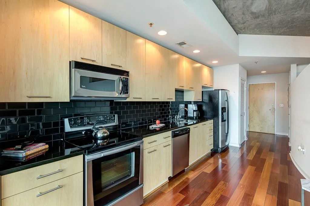 3324 Peachtree Road Ne Unit 1116, Atlanta, Georgia 30326, 1 Bedroom Bedrooms, ,1 BathroomBathrooms,Residential,Sold,3324 Peachtree Road Ne Unit 1116,5802865