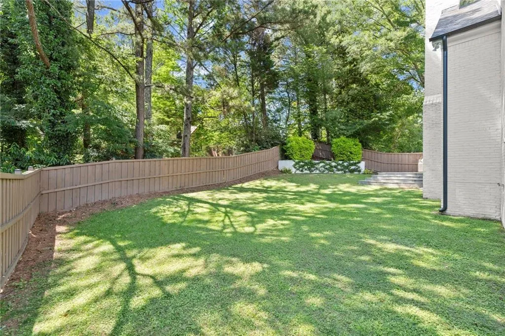 5120 Falcon Chase Lane, Atlanta, Georgia 30342, 3 Bedrooms Bedrooms, ,3 BathroomsBathrooms,Residential,Sold,5120 Falcon Chase Lane,7585071