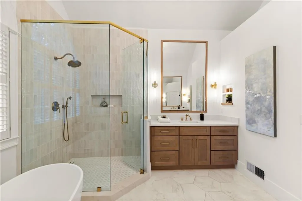 5120 Falcon Chase Lane, Atlanta, Georgia 30342, 3 Bedrooms Bedrooms, ,3 BathroomsBathrooms,Residential,Sold,5120 Falcon Chase Lane,7585071