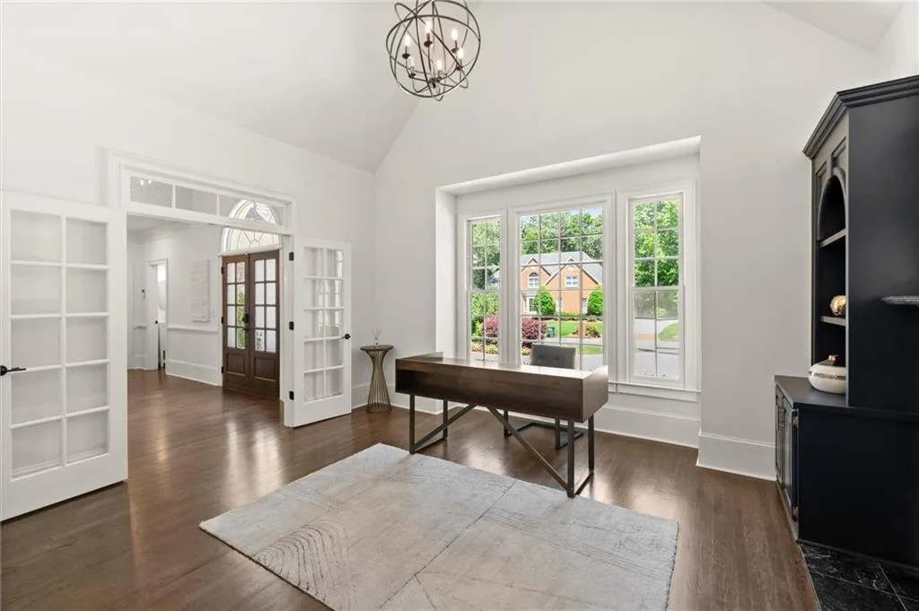 5120 Falcon Chase Lane, Atlanta, Georgia 30342, 3 Bedrooms Bedrooms, ,3 BathroomsBathrooms,Residential,Sold,5120 Falcon Chase Lane,7585071