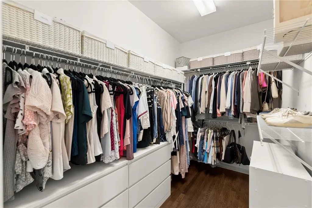 5120 Falcon Chase Lane, Atlanta, Georgia 30342, 3 Bedrooms Bedrooms, ,3 BathroomsBathrooms,Residential,Sold,5120 Falcon Chase Lane,7585071