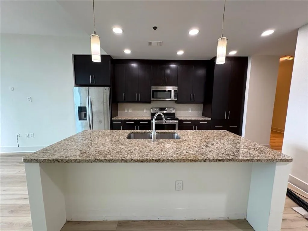 1080 Peachtree Street Ne Unit 2904, Atlanta, Georgia 30309, 2 Bedrooms Bedrooms, ,2 BathroomsBathrooms,Residential,For Sale,1080 Peachtree Street Ne Unit 2904,7630648
