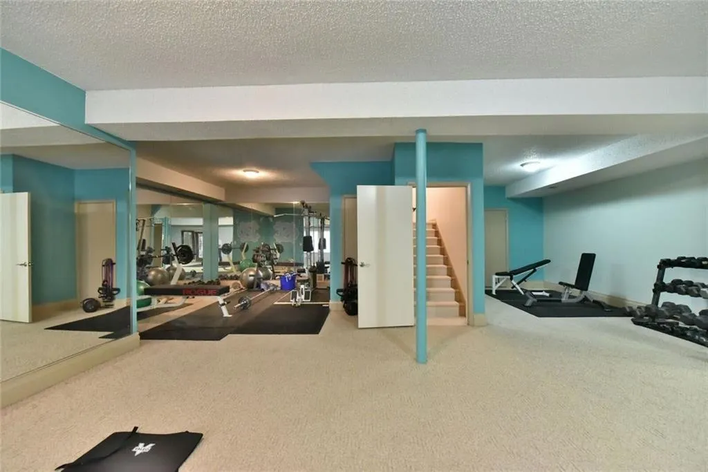 9255 Huntcliff Trace, Sandy Springs, Georgia 30350, 5 Bedrooms Bedrooms, ,5 BathroomsBathrooms,Residential,Sold,9255 Huntcliff Trace,5886076