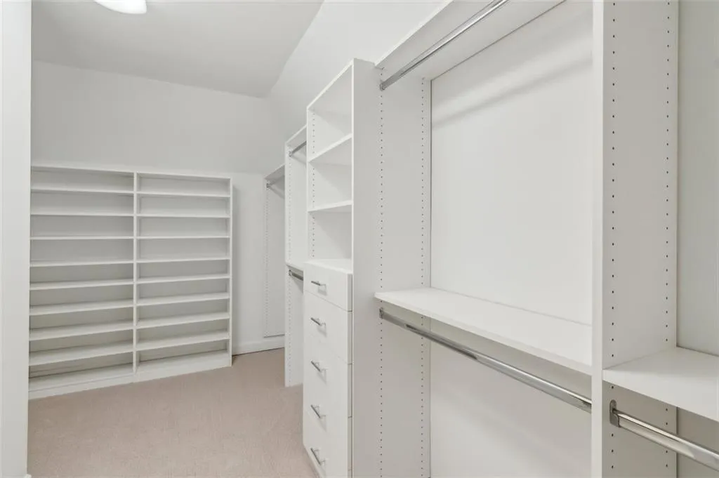 115 N Devereux Court Nw, Atlanta, Georgia 30327, 5 Bedrooms Bedrooms, ,4 BathroomsBathrooms,Residential,Sold,115 N Devereux Court Nw,7506425