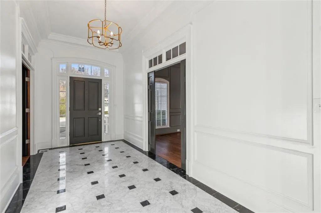 115 N Devereux Court Nw, Atlanta, Georgia 30327, 5 Bedrooms Bedrooms, ,4 BathroomsBathrooms,Residential,Sold,115 N Devereux Court Nw,7506425