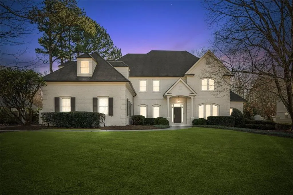 115 N Devereux Court Nw, Atlanta, Georgia 30327, 5 Bedrooms Bedrooms, ,4 BathroomsBathrooms,Residential,Sold,115 N Devereux Court Nw,7506425