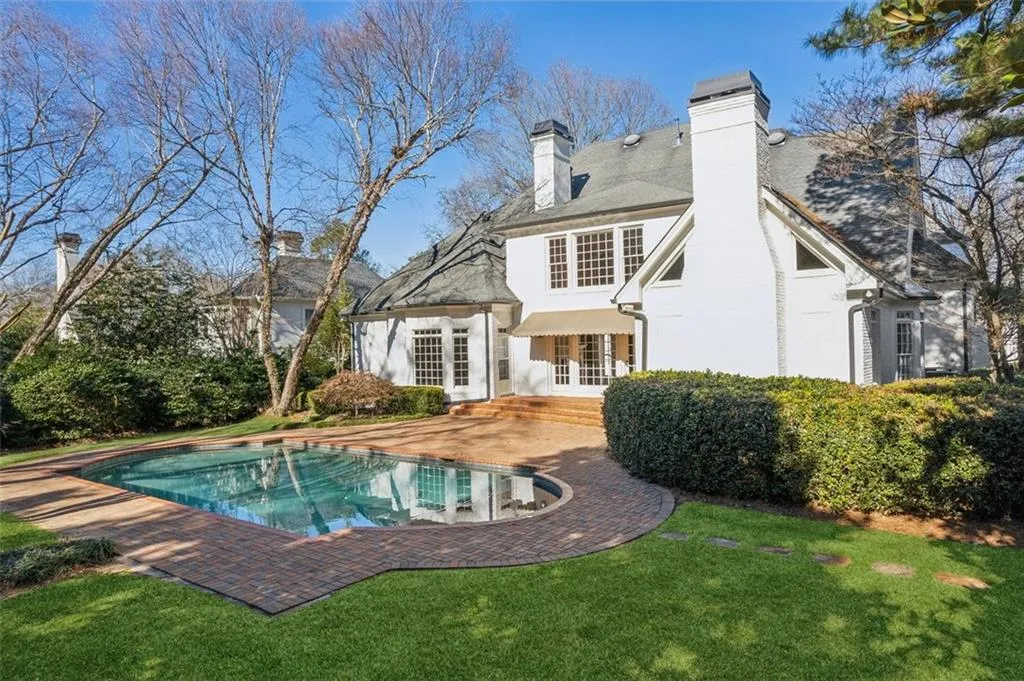 115 N Devereux Court Nw, Atlanta, Georgia 30327, 5 Bedrooms Bedrooms, ,4 BathroomsBathrooms,Residential,Sold,115 N Devereux Court Nw,7506425