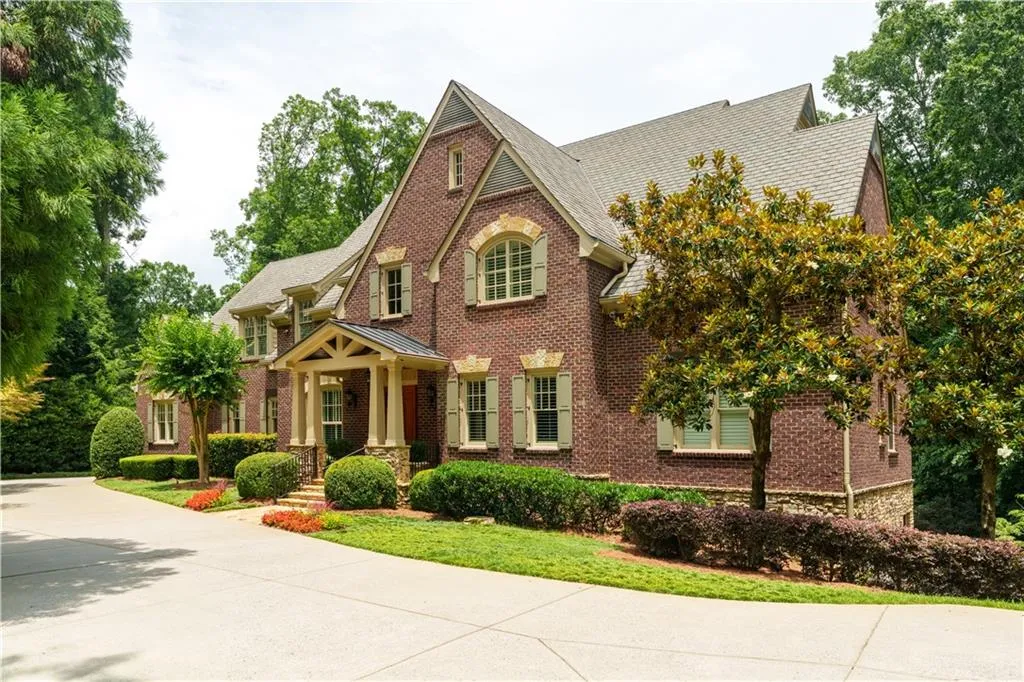 5001 Powers Ferry Road, Atlanta, Georgia 30327, 6 Bedrooms Bedrooms, ,6 BathroomsBathrooms,Residential,For Sale,5001 Powers Ferry Road,7653474