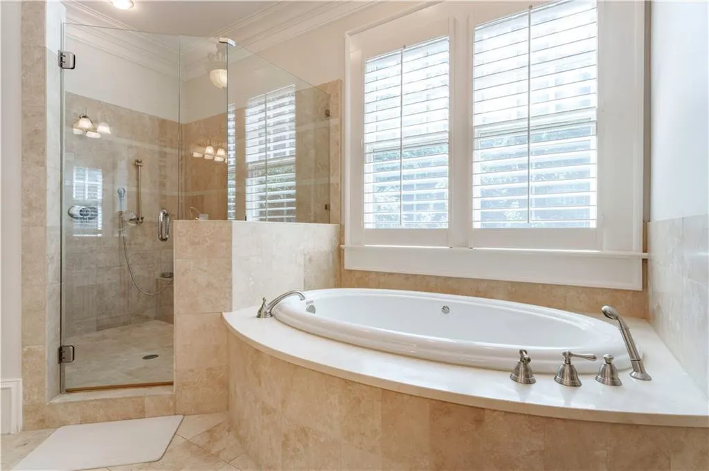 5001 Powers Ferry Road, Atlanta, Georgia 30327, 6 Bedrooms Bedrooms, ,6 BathroomsBathrooms,Residential,For Sale,5001 Powers Ferry Road,7653474