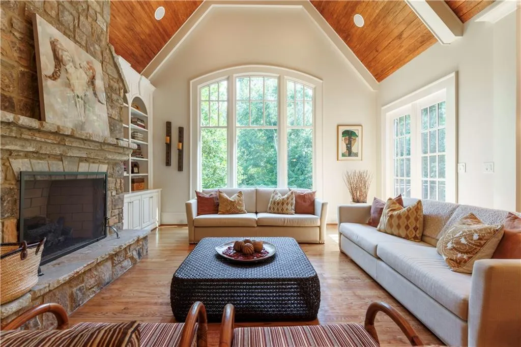 5001 Powers Ferry Road, Atlanta, Georgia 30327, 6 Bedrooms Bedrooms, ,6 BathroomsBathrooms,Residential,For Sale,5001 Powers Ferry Road,7653474