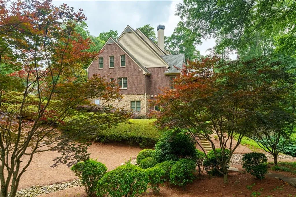 5001 Powers Ferry Road, Atlanta, Georgia 30327, 6 Bedrooms Bedrooms, ,6 BathroomsBathrooms,Residential,For Sale,5001 Powers Ferry Road,7653474