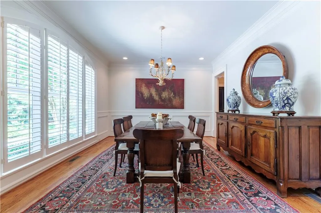 5001 Powers Ferry Road, Atlanta, Georgia 30327, 6 Bedrooms Bedrooms, ,6 BathroomsBathrooms,Residential,For Sale,5001 Powers Ferry Road,7653474