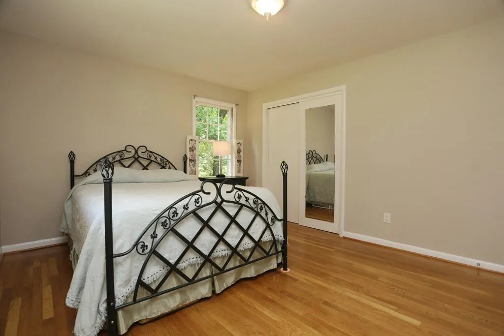 6520 Scott Valley Road, Atlanta, Georgia 30328, 3 Bedrooms Bedrooms, ,2 BathroomsBathrooms,Residential,Sold,6520 Scott Valley Road,5683712