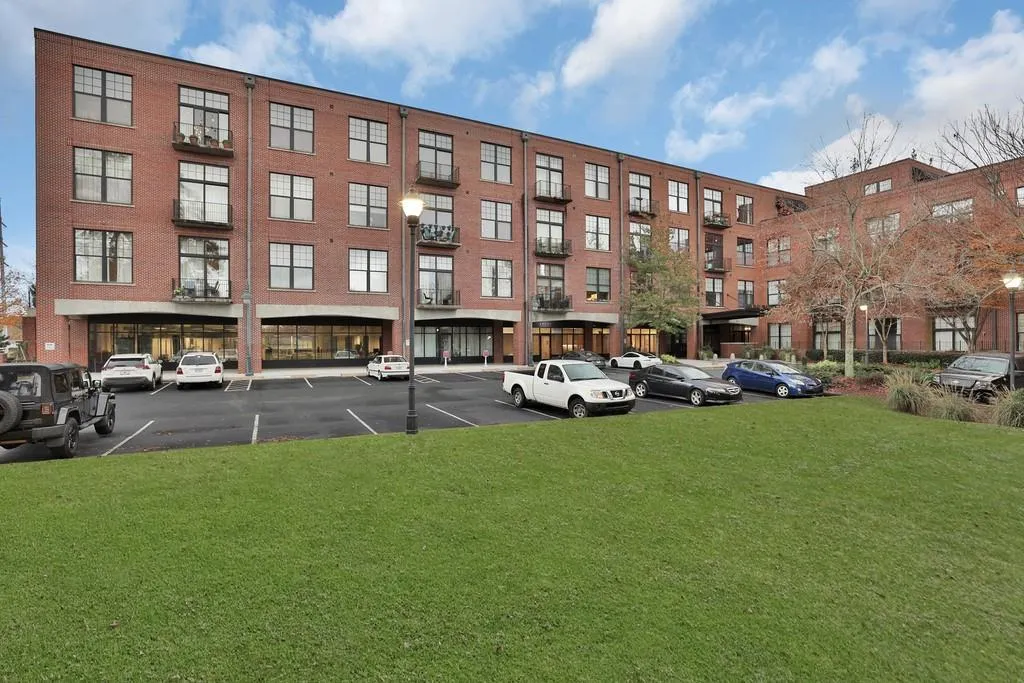 6105 Blue Stone Road Unit 416, Atlanta, Georgia 30328, 2 Bedrooms Bedrooms, ,1 BathroomBathrooms,Residential,Sold,6105 Blue Stone Road Unit 416,6847859