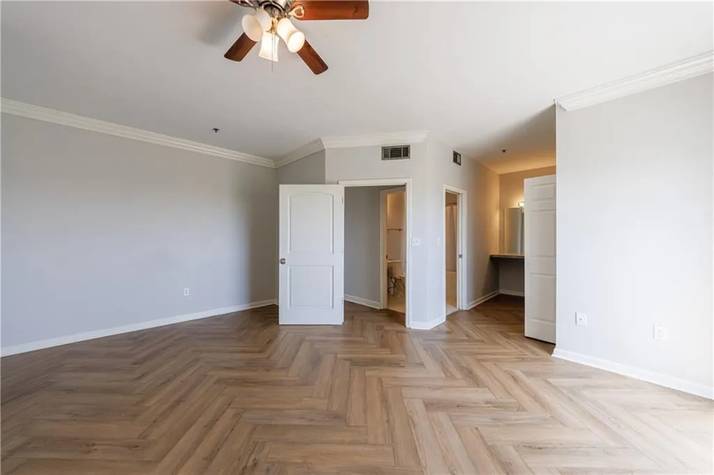 2161 Peachtree Road Ne Unit 907, Atlanta, Georgia 30309, 2 Bedrooms Bedrooms, ,2 BathroomsBathrooms,Residential,For Sale,2161 Peachtree Road Ne Unit 907,7667328
