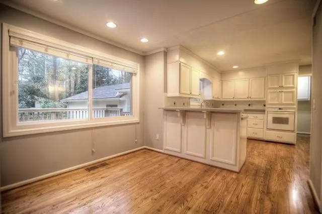 5005 Nesbit Ferry Lane, Sandy Springs, Georgia 30350, 4 Bedrooms Bedrooms, ,2 BathroomsBathrooms,Residential,Sold,5005 Nesbit Ferry Lane,5622093