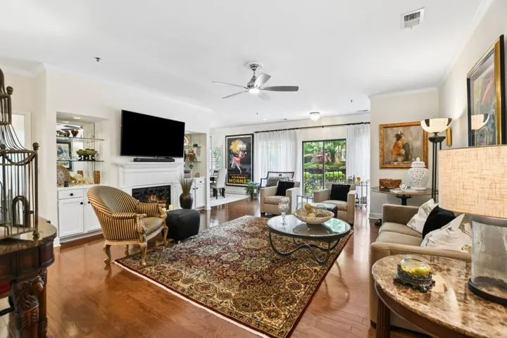 2921 Lenox Road Unit 103, Atlanta, Georgia 30324