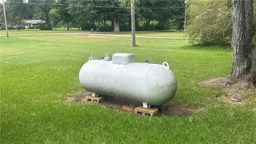 1170