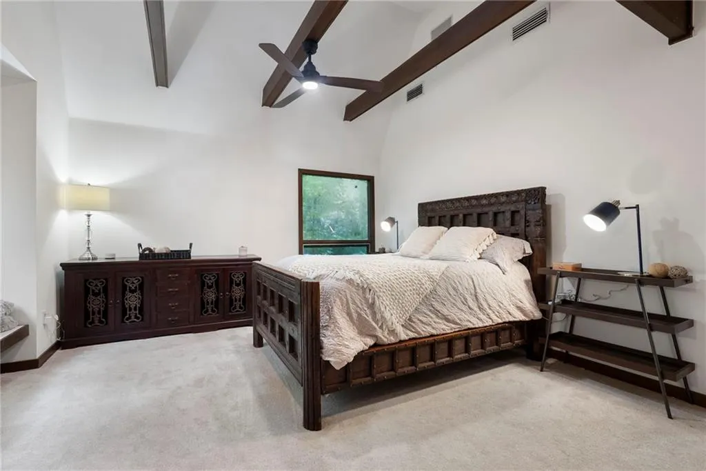 2nd level bedroom 2 of 4
