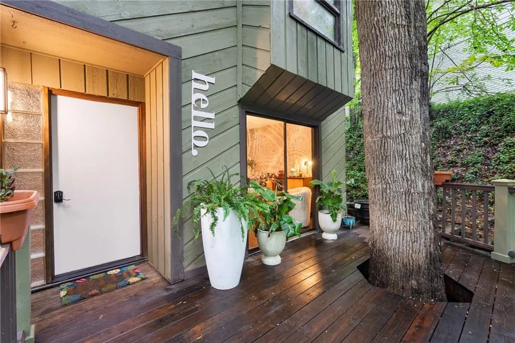 Front Deck