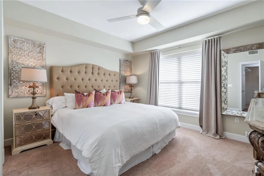 200 River Vista Drive Unit 438, Atlanta, Georgia 30339, 2 Bedrooms Bedrooms, ,2 BathroomsBathrooms,Residential,Sold,200 River Vista Drive Unit 438,7475597