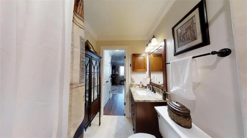 300 Johnson Ferry Road Ne Unit A906, Sandy Springs, Georgia 30328, 1 Bedroom Bedrooms, ,1 BathroomBathrooms,Residential,Sold,300 Johnson Ferry Road Ne Unit A906,6066101