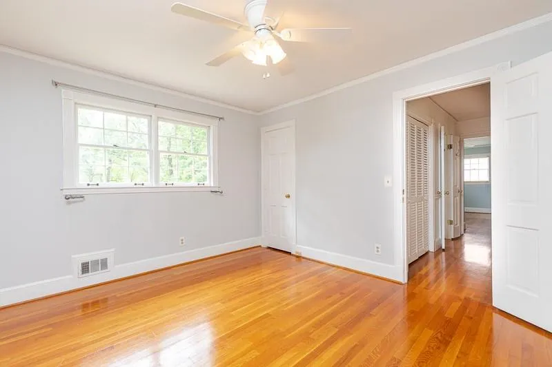 935 Landmark Drive, Atlanta, Georgia 30342, 5 Bedrooms Bedrooms, ,3 BathroomsBathrooms,Residential,Sold,935 Landmark Drive,6787229