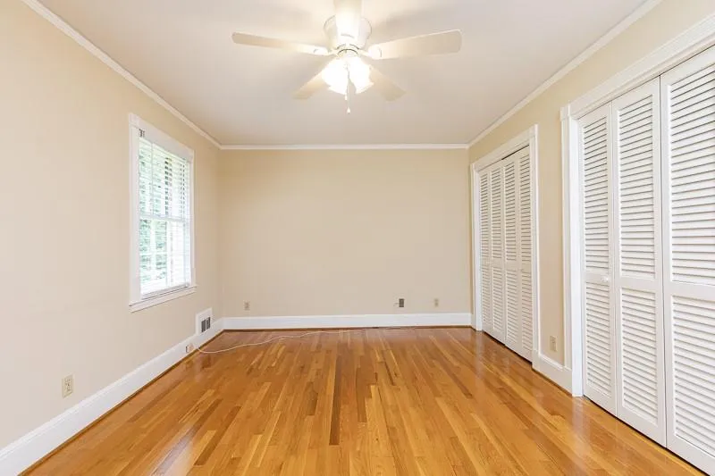 935 Landmark Drive, Atlanta, Georgia 30342, 5 Bedrooms Bedrooms, ,3 BathroomsBathrooms,Residential,Sold,935 Landmark Drive,6787229