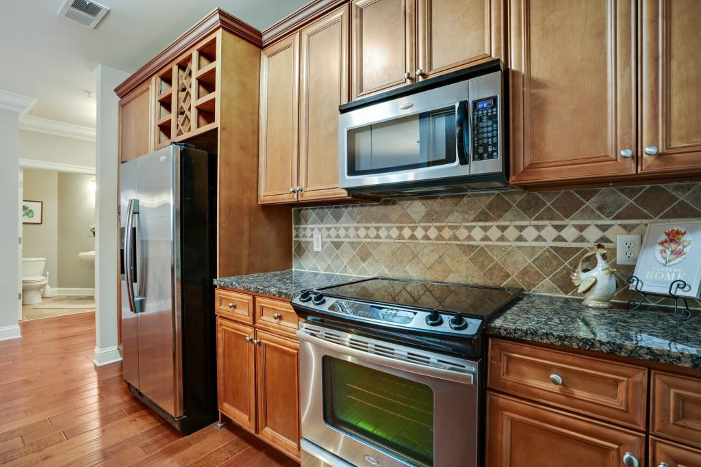 901 Abernathy Road Unit 5250, Atlanta, Georgia 30328, 3 Bedrooms Bedrooms, ,2 BathroomsBathrooms,Residential,Sold,901 Abernathy Road Unit 5250,7322580