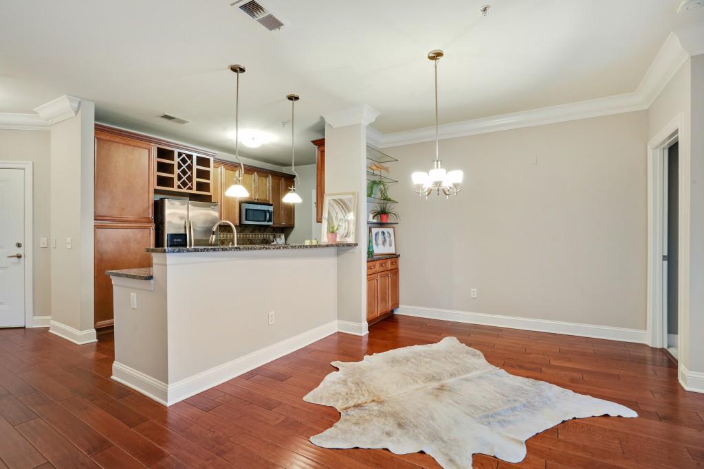 901 Abernathy Road Unit 5250, Atlanta, Georgia 30328, 3 Bedrooms Bedrooms, ,2 BathroomsBathrooms,Residential,Sold,901 Abernathy Road Unit 5250,7322580