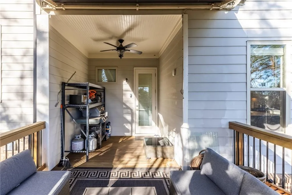 823 Canterbury Overlook, Atlanta, Georgia 30324, 4 Bedrooms Bedrooms, 0 ,3 BathroomsBathrooms,Residential,For Sale,823 Canterbury Overlook,7713481