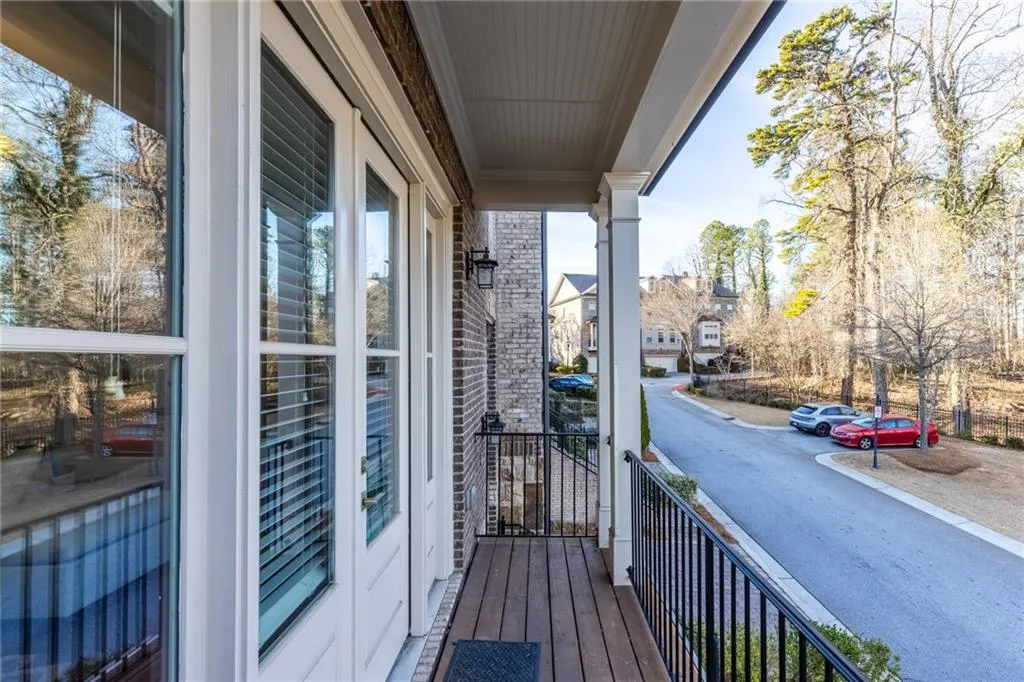 823 Canterbury Overlook, Atlanta, Georgia 30324, 4 Bedrooms Bedrooms, 0 ,3 BathroomsBathrooms,Residential,For Sale,823 Canterbury Overlook,7713481