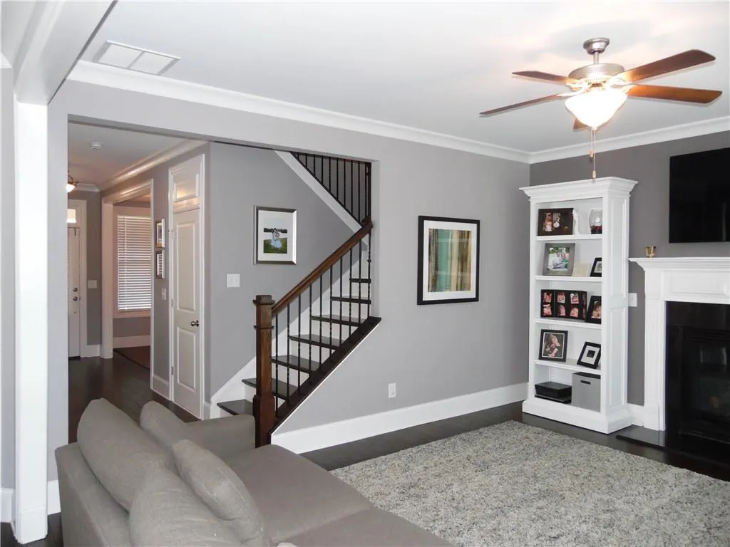 7665 Highland Bluff, Atlanta, Georgia 30328, 4 Bedrooms Bedrooms, ,2 BathroomsBathrooms,Residential,Sold,7665 Highland Bluff,5636743