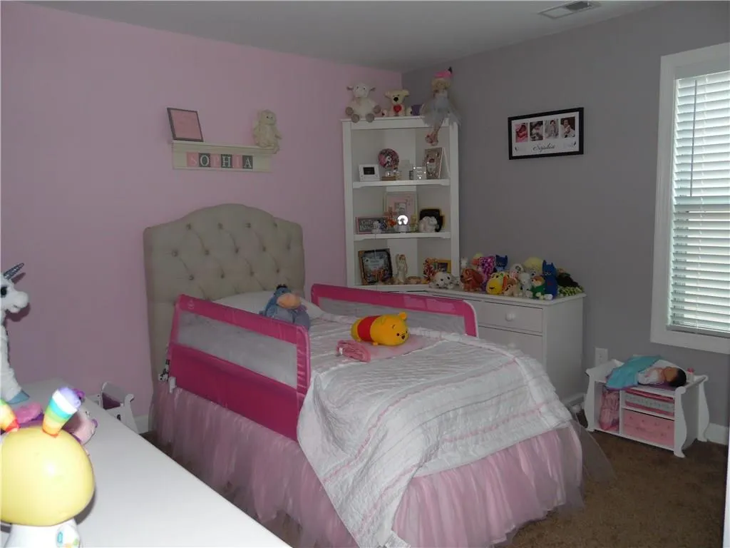 7665 Highland Bluff, Atlanta, Georgia 30328, 4 Bedrooms Bedrooms, ,2 BathroomsBathrooms,Residential,Sold,7665 Highland Bluff,5636743