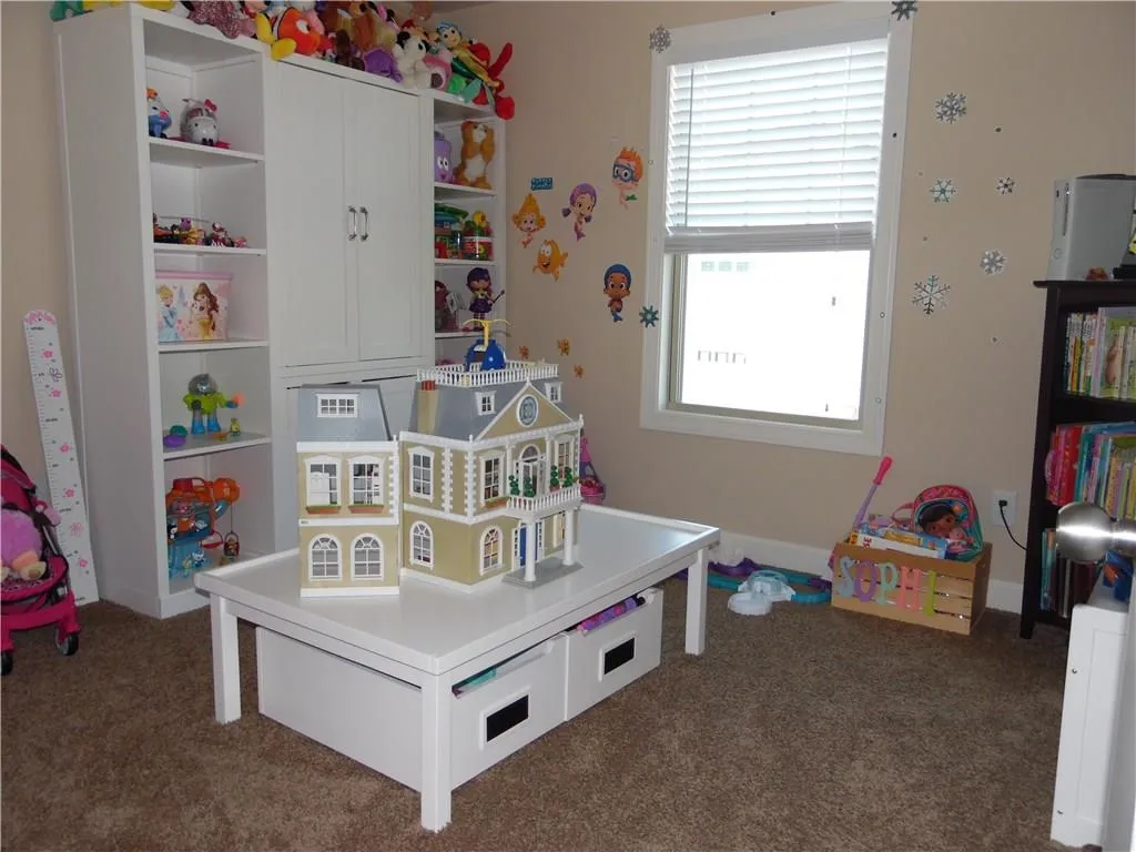 7665 Highland Bluff, Atlanta, Georgia 30328, 4 Bedrooms Bedrooms, ,2 BathroomsBathrooms,Residential,Sold,7665 Highland Bluff,5636743