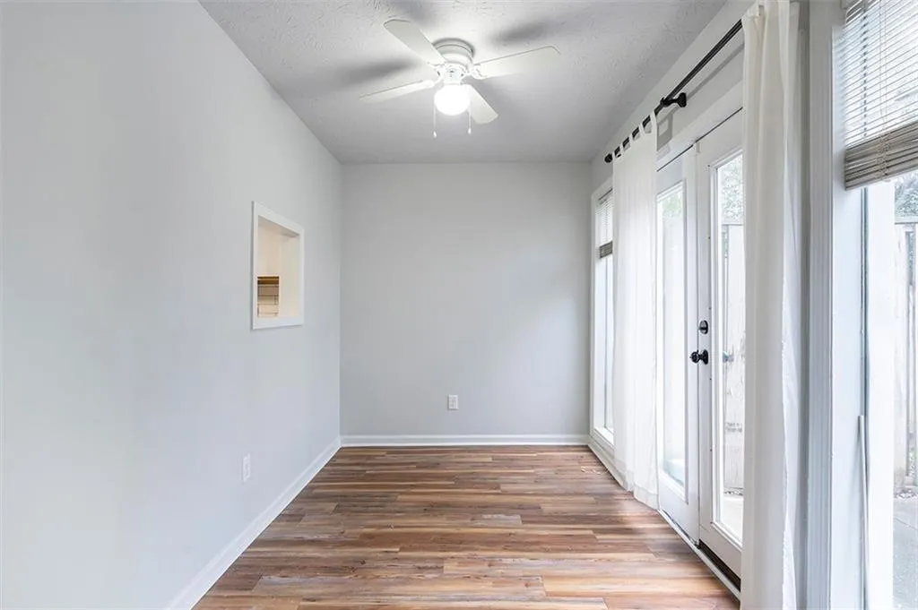 7750 Roswell Road Unit 3d, Sandy Springs, Georgia 30350, 3 Bedrooms Bedrooms, ,2 BathroomsBathrooms,Residential,Sold,7750 Roswell Road Unit 3d,6983682
