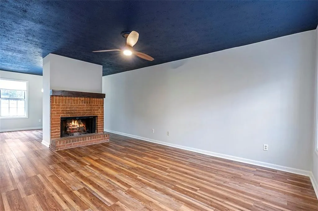 7750 Roswell Road Unit 3d, Sandy Springs, Georgia 30350, 3 Bedrooms Bedrooms, ,2 BathroomsBathrooms,Residential,Sold,7750 Roswell Road Unit 3d,6983682