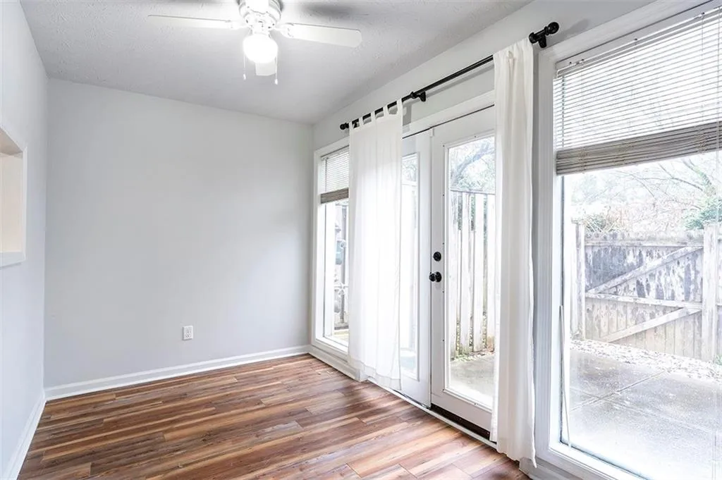 7750 Roswell Road Unit 3d, Sandy Springs, Georgia 30350, 3 Bedrooms Bedrooms, ,2 BathroomsBathrooms,Residential,Sold,7750 Roswell Road Unit 3d,6983682