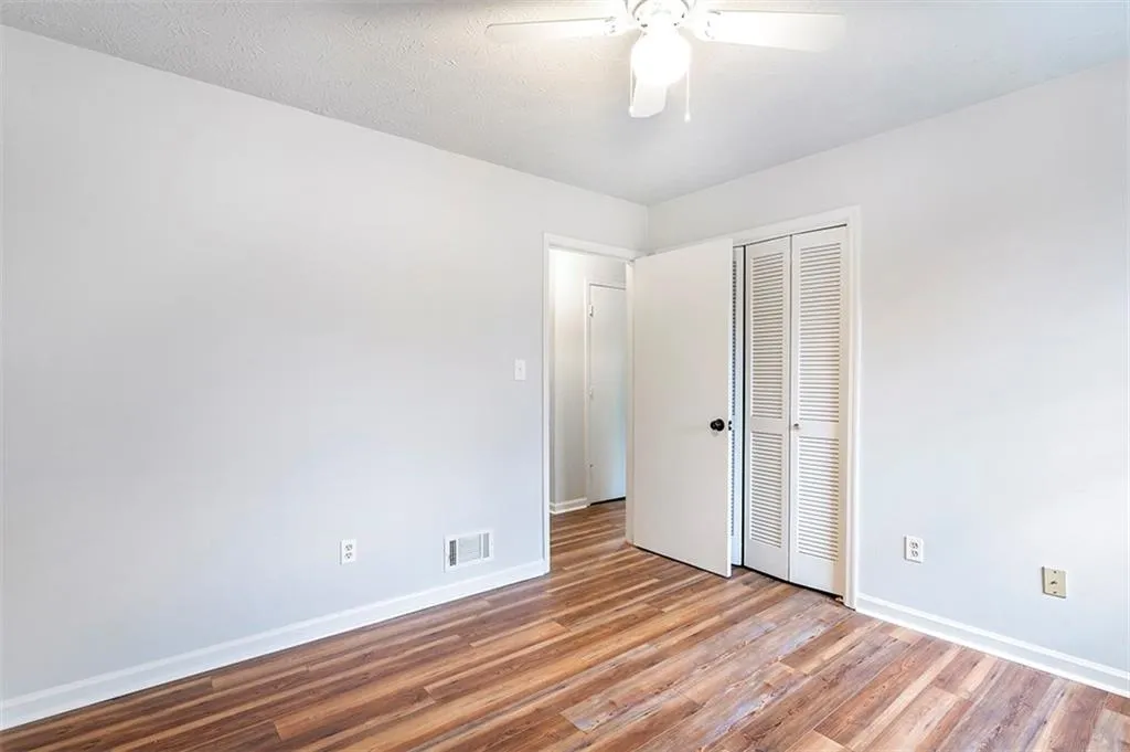 7750 Roswell Road Unit 3d, Sandy Springs, Georgia 30350, 3 Bedrooms Bedrooms, ,2 BathroomsBathrooms,Residential,Sold,7750 Roswell Road Unit 3d,6983682