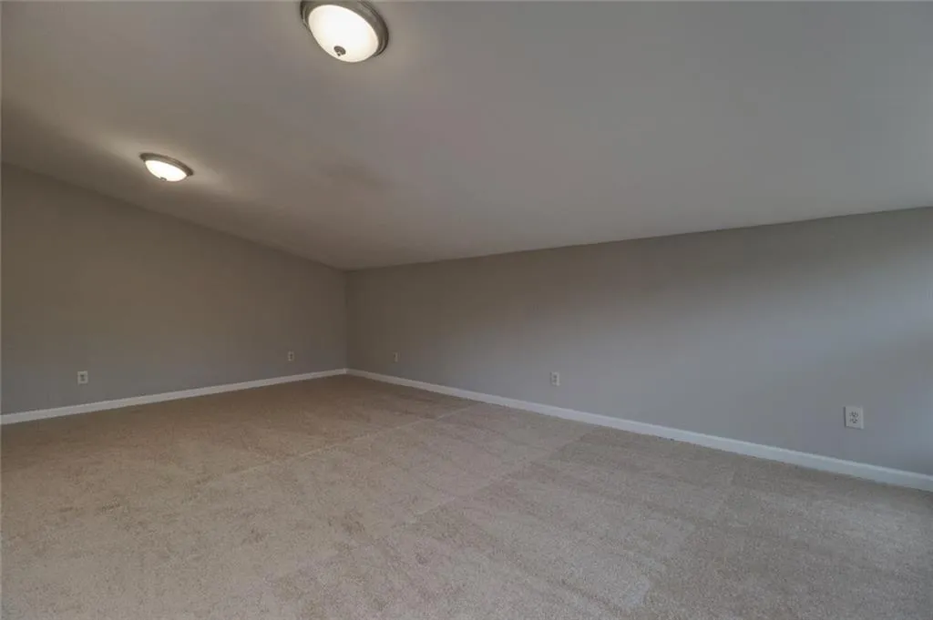 1215 Tynecastle Way, Sandy Springs, Georgia 30350, 4 Bedrooms Bedrooms, ,3 BathroomsBathrooms,Residential,Sold,1215 Tynecastle Way,5974961