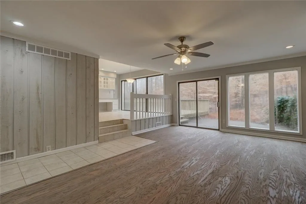 1215 Tynecastle Way, Sandy Springs, Georgia 30350, 4 Bedrooms Bedrooms, ,3 BathroomsBathrooms,Residential,Sold,1215 Tynecastle Way,5974961