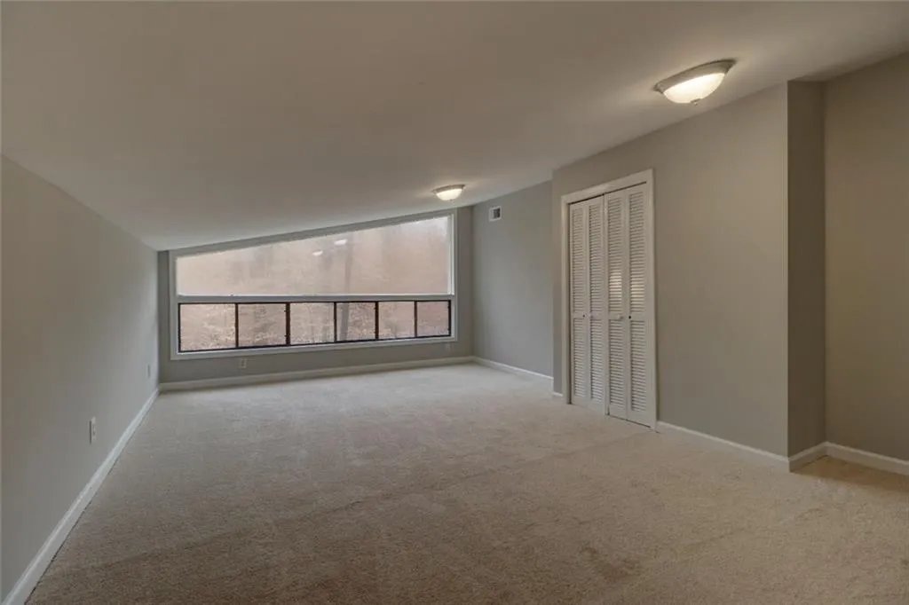 1215 Tynecastle Way, Sandy Springs, Georgia 30350, 4 Bedrooms Bedrooms, ,3 BathroomsBathrooms,Residential,Sold,1215 Tynecastle Way,5974961