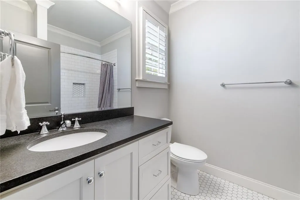 723 Glenairy Court, Sandy Springs, Georgia 30328, 5 Bedrooms Bedrooms, ,5 BathroomsBathrooms,Residential,Sold,723 Glenairy Court,7203162