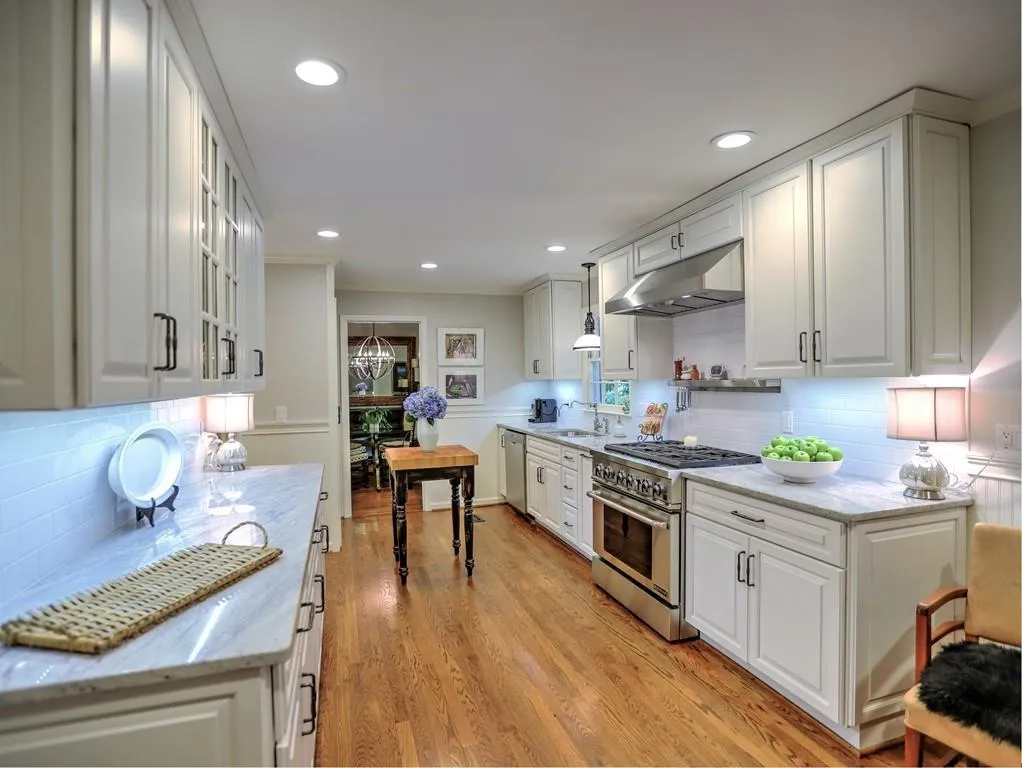7290 Duncourtney Drive, Sandy Springs, Georgia 30328, 3 Bedrooms Bedrooms, ,2 BathroomsBathrooms,Residential,Sold,7290 Duncourtney Drive,6592005