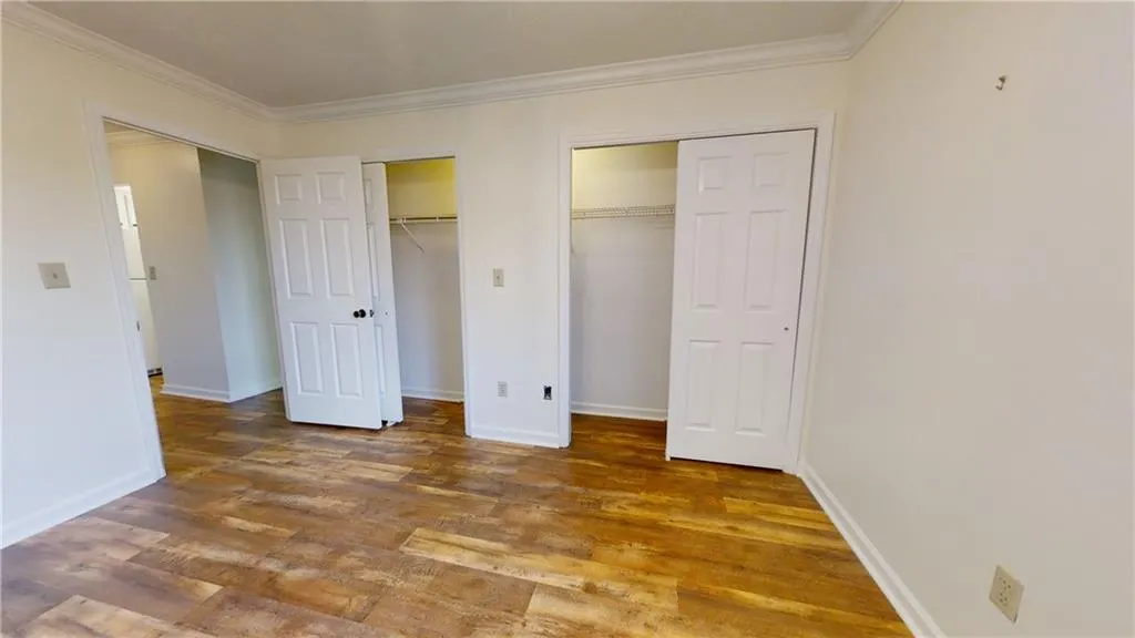 300 Johnson Ferry Road Ne Unit A512, Sandy Springs, Georgia 30328, 1 Bedroom Bedrooms, ,1 BathroomBathrooms,Residential,Sold,300 Johnson Ferry Road Ne Unit A512,7108852